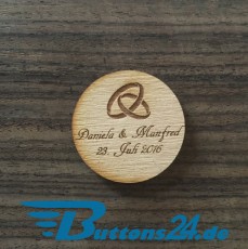 Hochzeitsbuttons Anstecker aus Holz